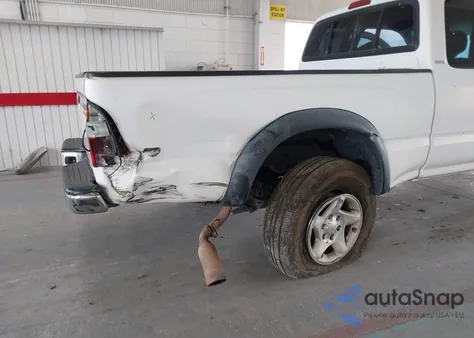 2000 Toyota Tacoma Prerunner V6 from USA, damaged, VIN 4TASN92N1YZ609849